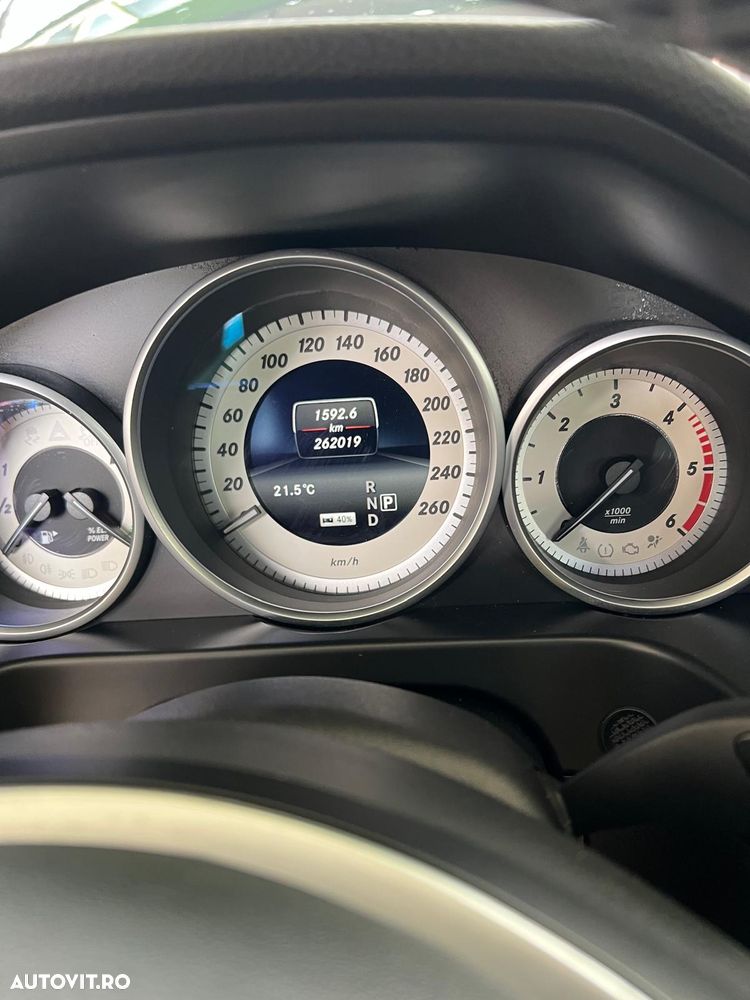 Mercedes-Benz E 300 BlueTEC Aut - 6