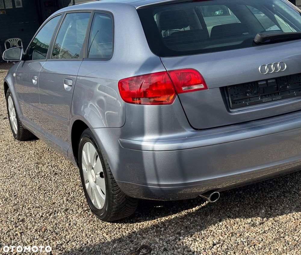 Audi A3 Sportback - 8
