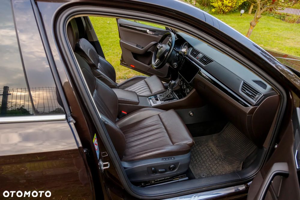 Skoda Superb 1.8 TSI L&K DSG - 11