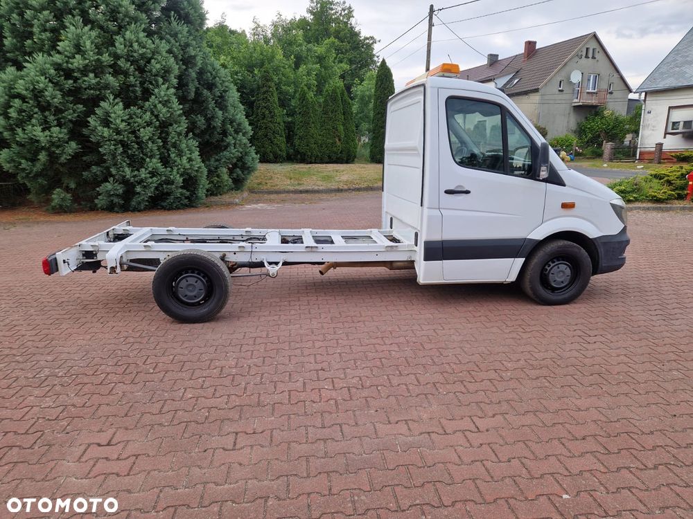 Mercedes-Benz Sprinter - 8