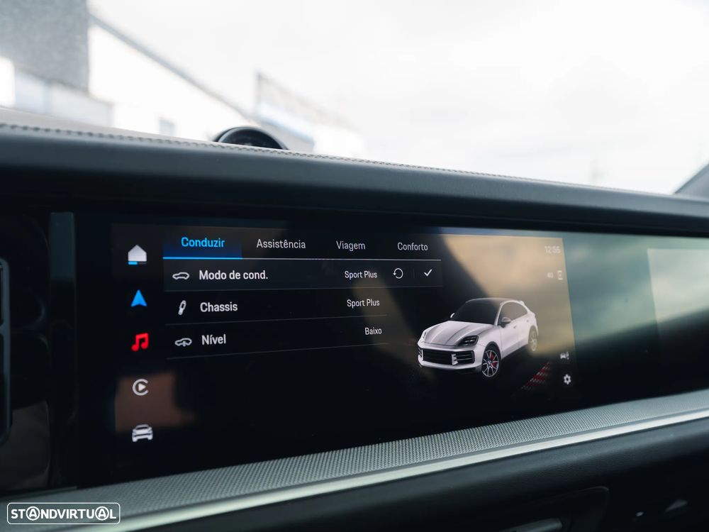 Porsche Cayenne Coupé E-Hybrid - 25