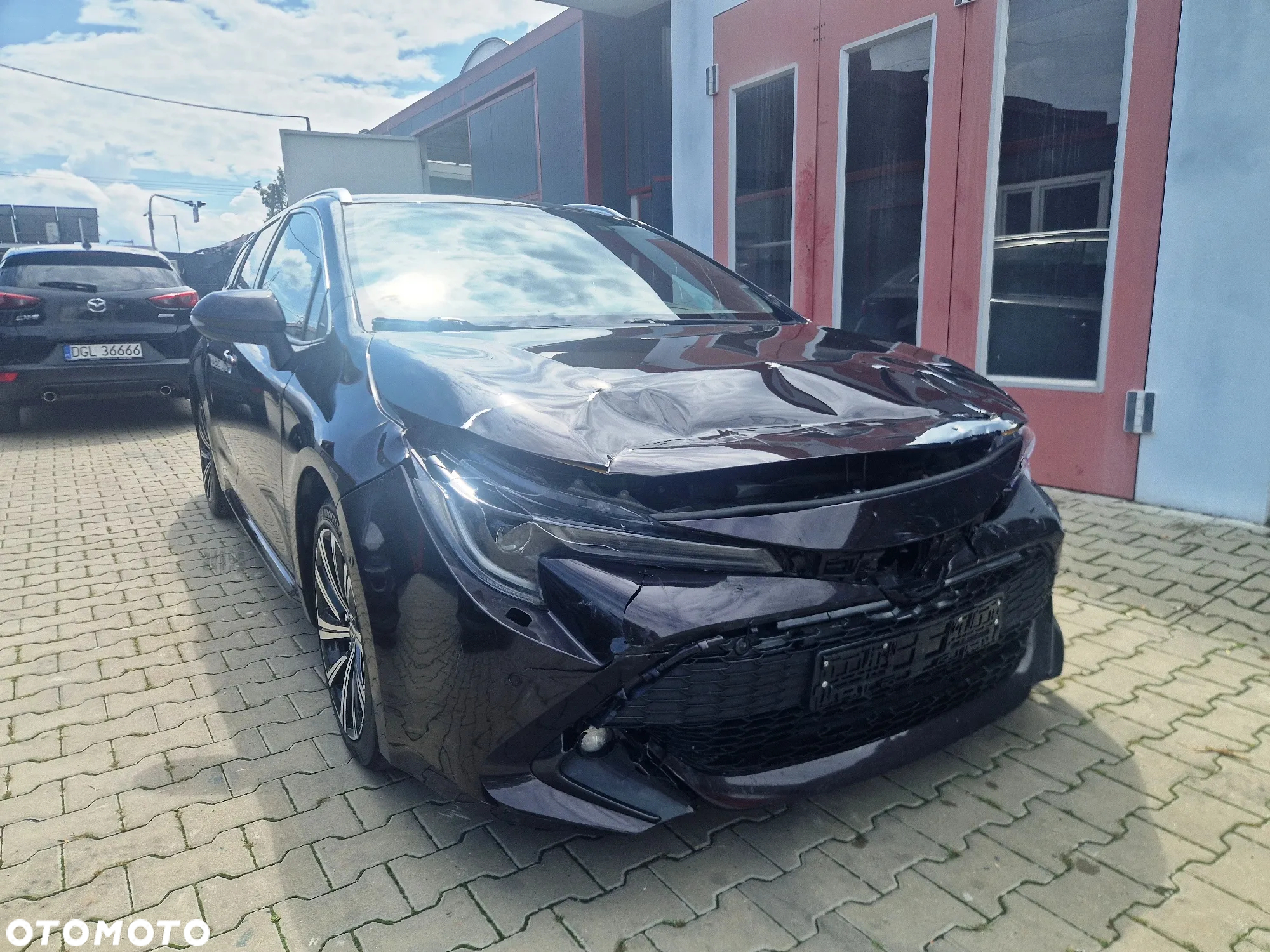 Toyota Corolla 1.8 Hybrid Style - 2