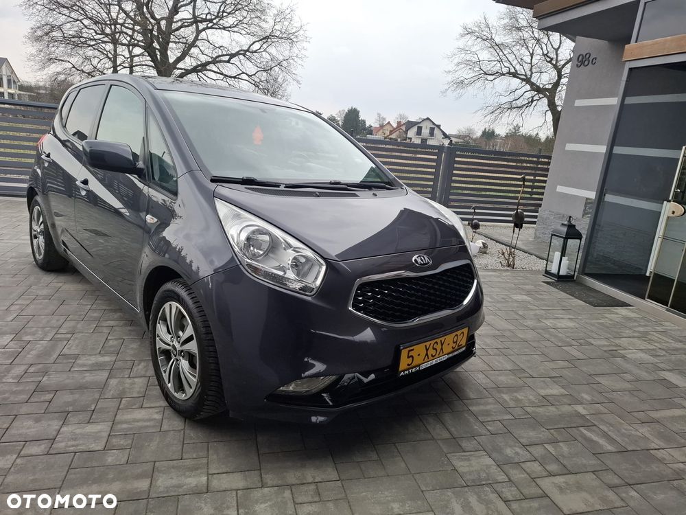 Kia Venga 1.4 CVVT UEFA EURO 2016 - 4