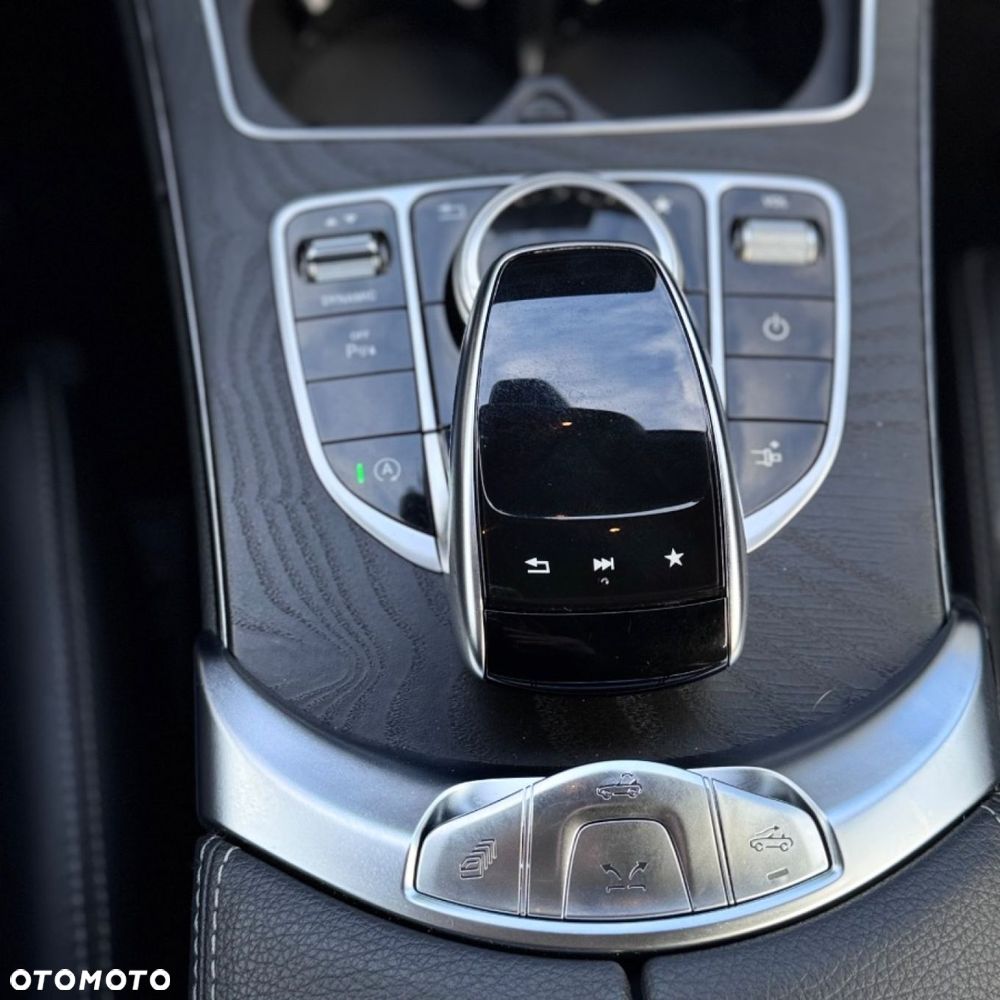 Mercedes-Benz Klasa C - 26