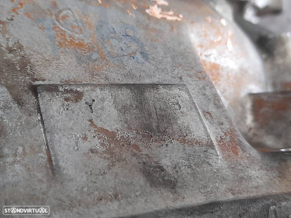 CAIXA VELOCIDADES MITSUBISHI SANTAMO 2001 - 1