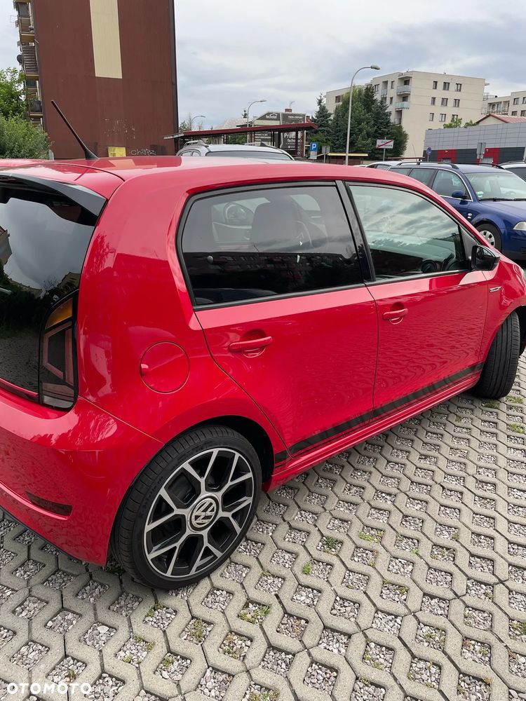 Volkswagen up! 1.0 TSI GTI - 8