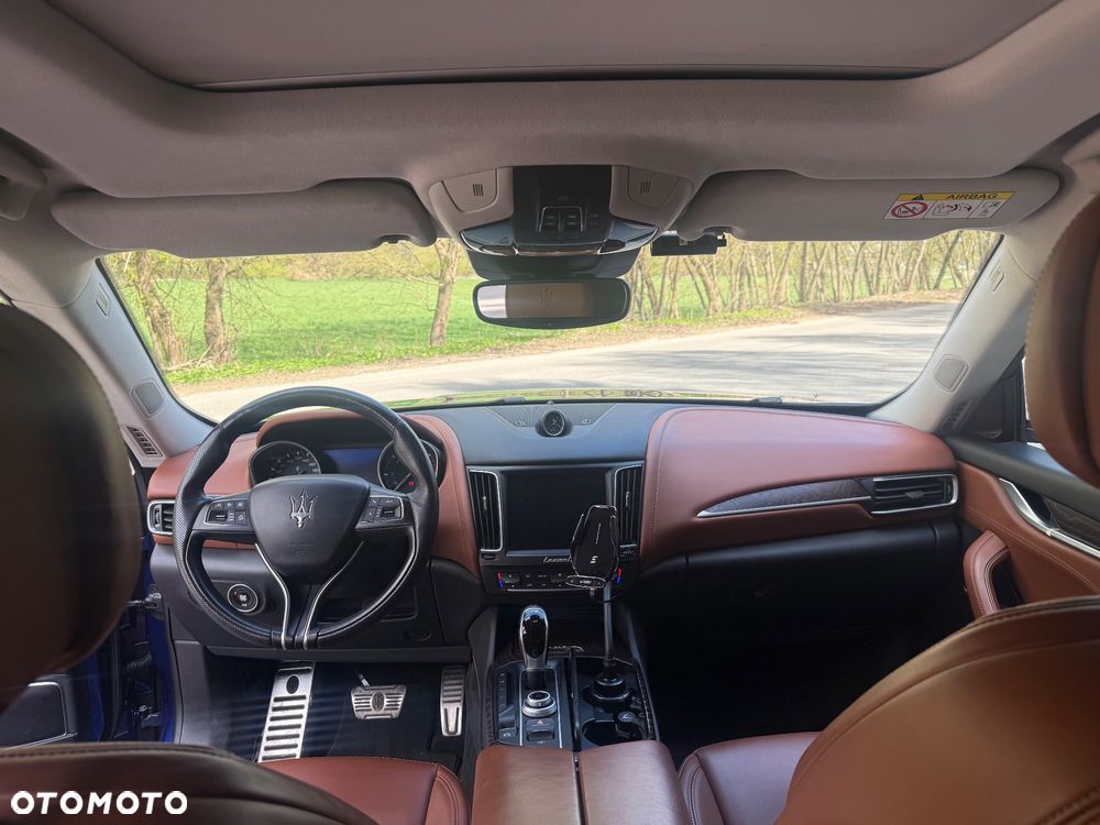 Maserati Levante Diesel Granlusso - 9