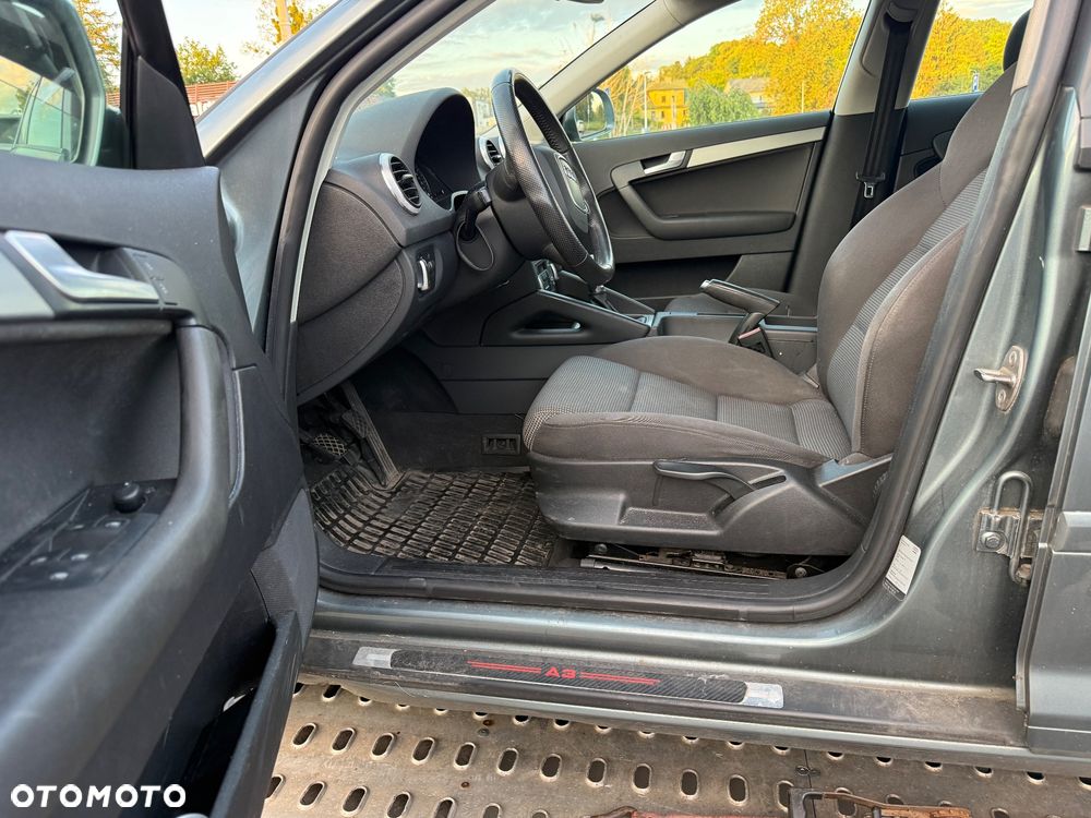 Audi A3 Sportback - 13