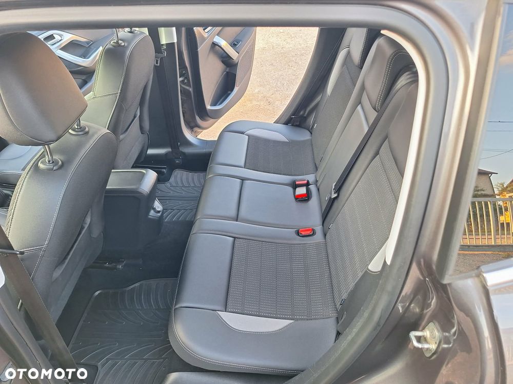 Peugeot 2008 1.6 BlueHDi Allure - 13