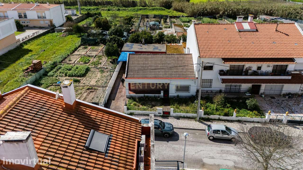 Moradia T3 em Alhos Vedros, Moita com terreno de 1320m2 - Grande imagem: 4/49