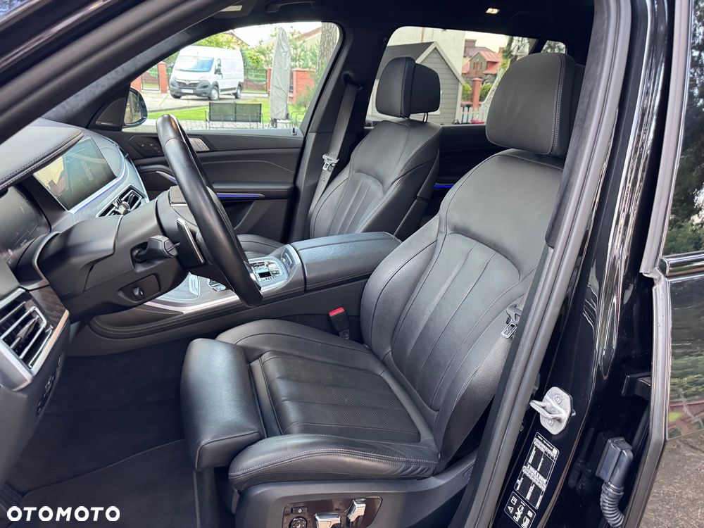 BMW X7 xDrive40d mHEV sport - 36