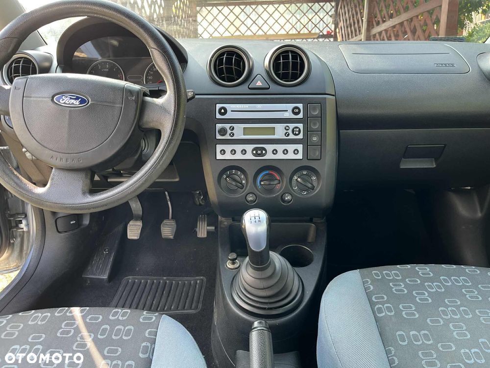 Ford Fiesta 1.4 TDCi - 5