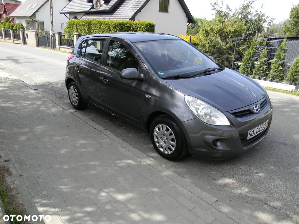Hyundai i20 1.2 UEFA EURO 2012 Edition - 1