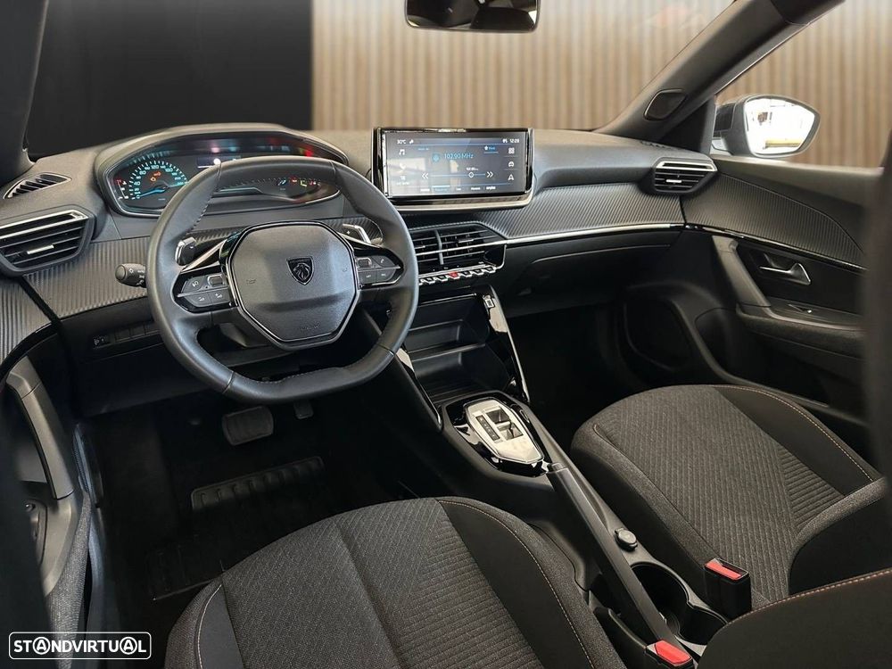 Peugeot 2008 - 3