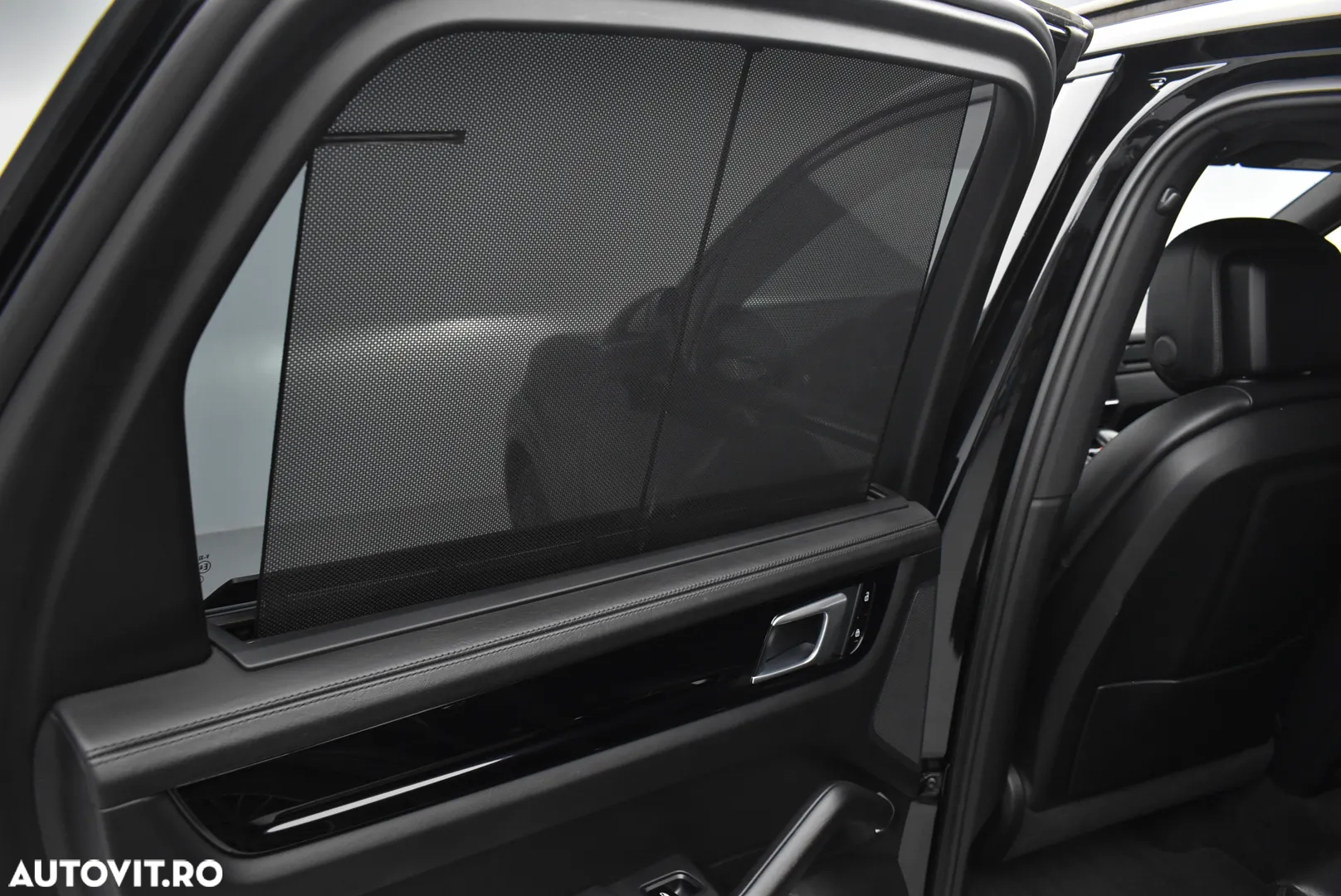 Porsche Cayenne Tiptronic S - 9