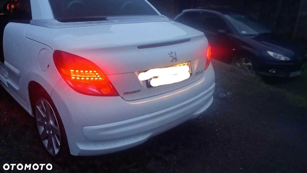 Peugeot 207 CC - 6