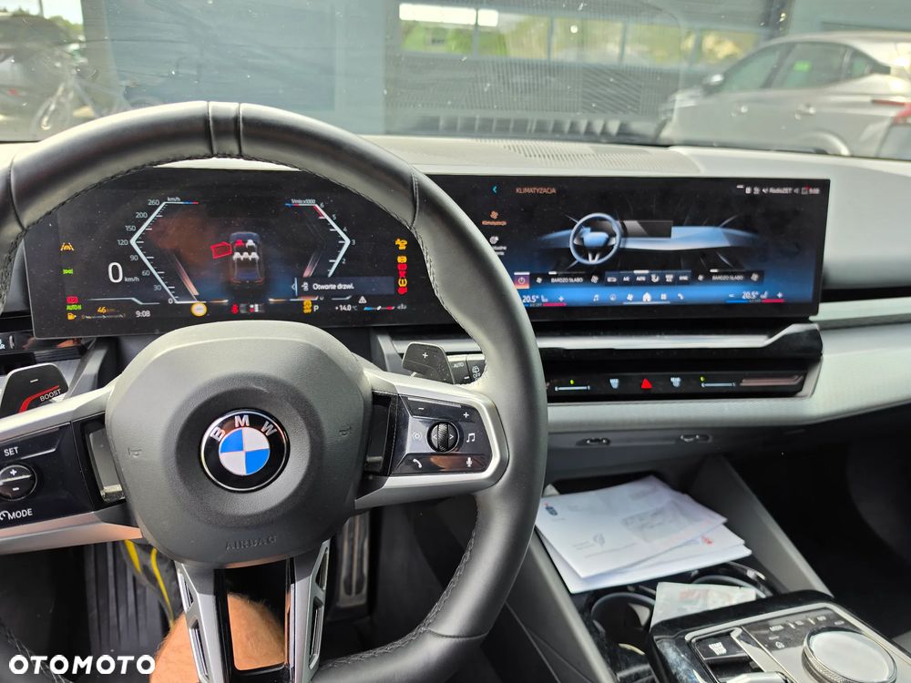 BMW Seria 5 520d xDrive - 5