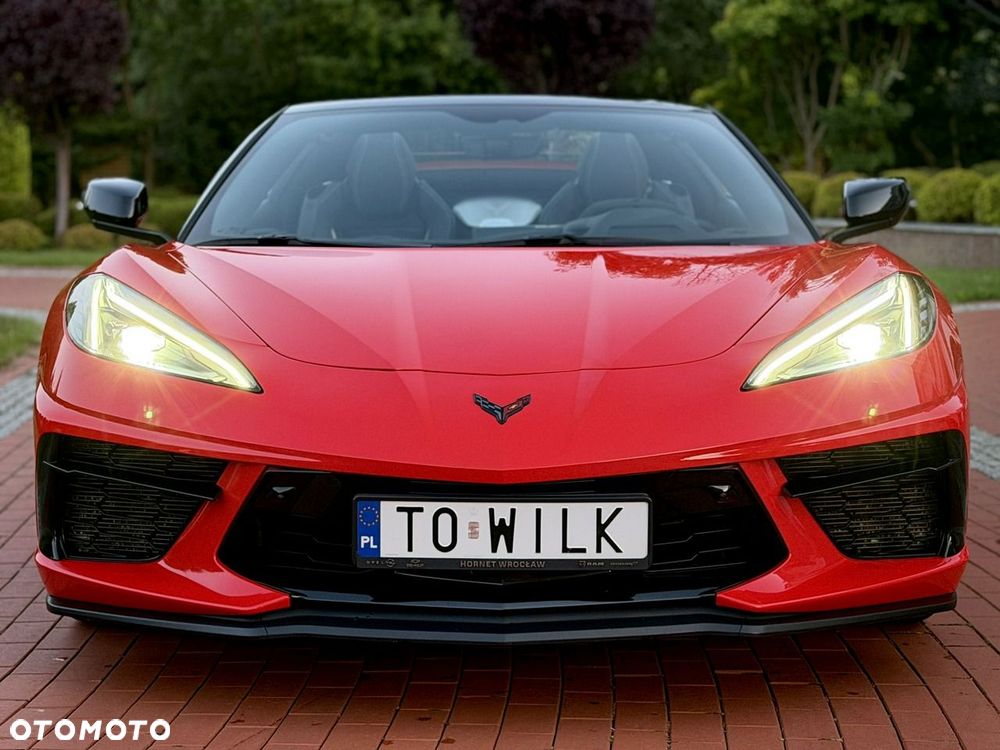 Chevrolet Corvette - 4