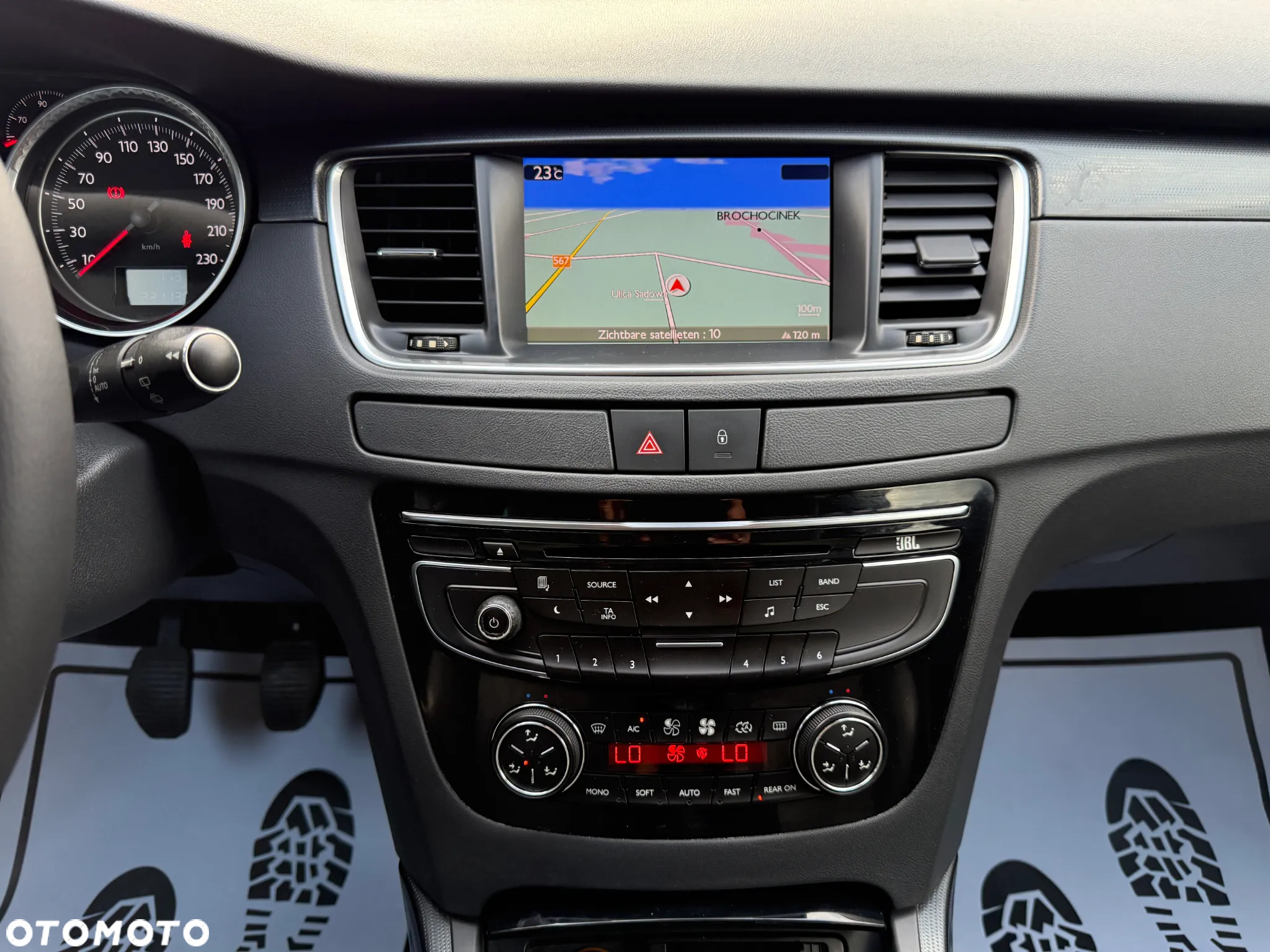 Peugeot 508 SW HDi FAP 140 Allure - 29