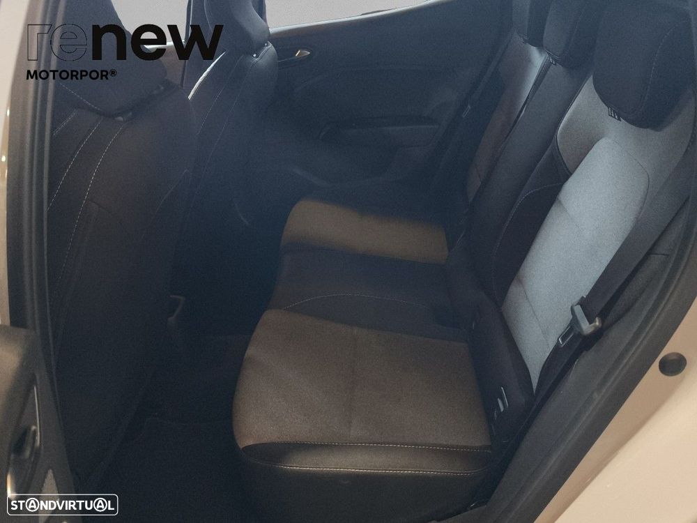 Renault Clio 1.0 TCe Evolution Bi-Fuel - 8