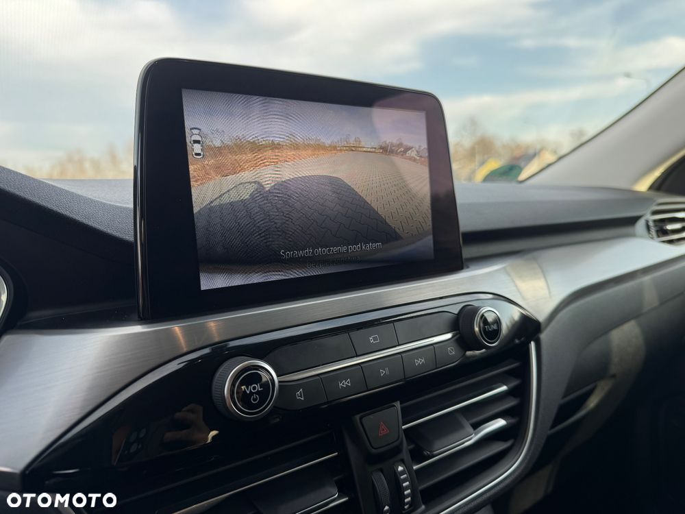 Ford Kuga 2.5 FHEV FWD Titanium - 34