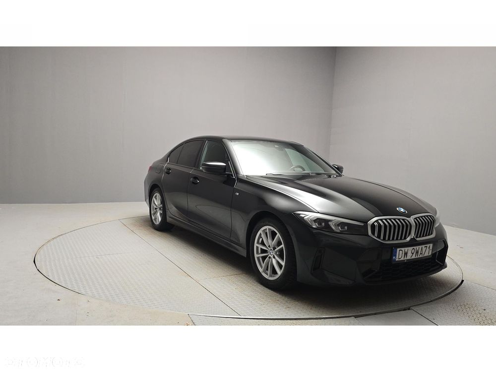 BMW Seria 3 320d xDrive mHEV M Sport - 7