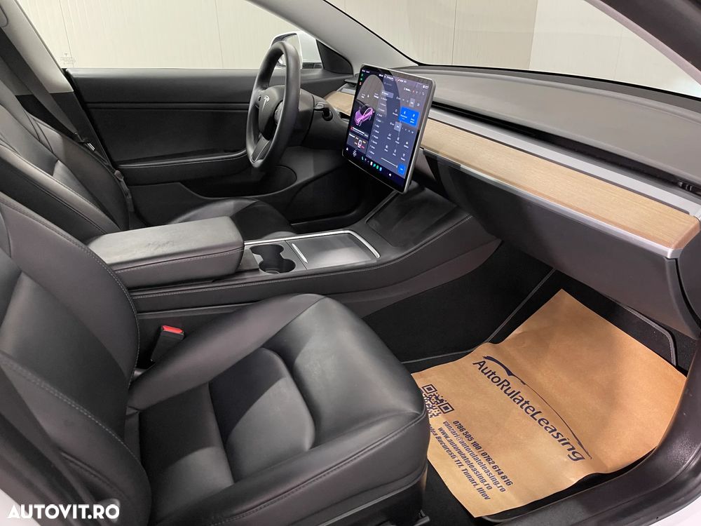 Tesla Model 3 Langstreckenbatterie Allradantrieb Dual Motor - 11