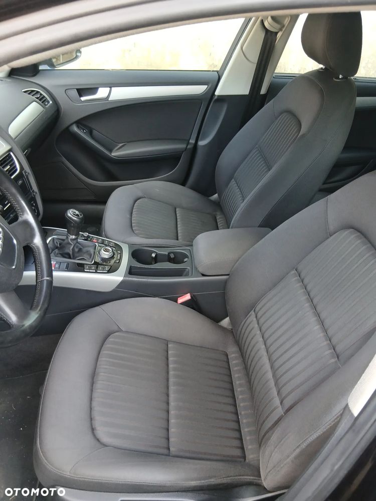 Audi A4 Avant - 8