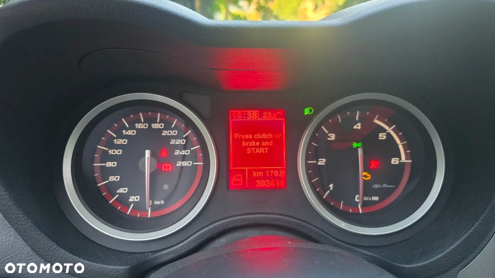 Alfa Romeo 159 1.9JTDM Impression - 21