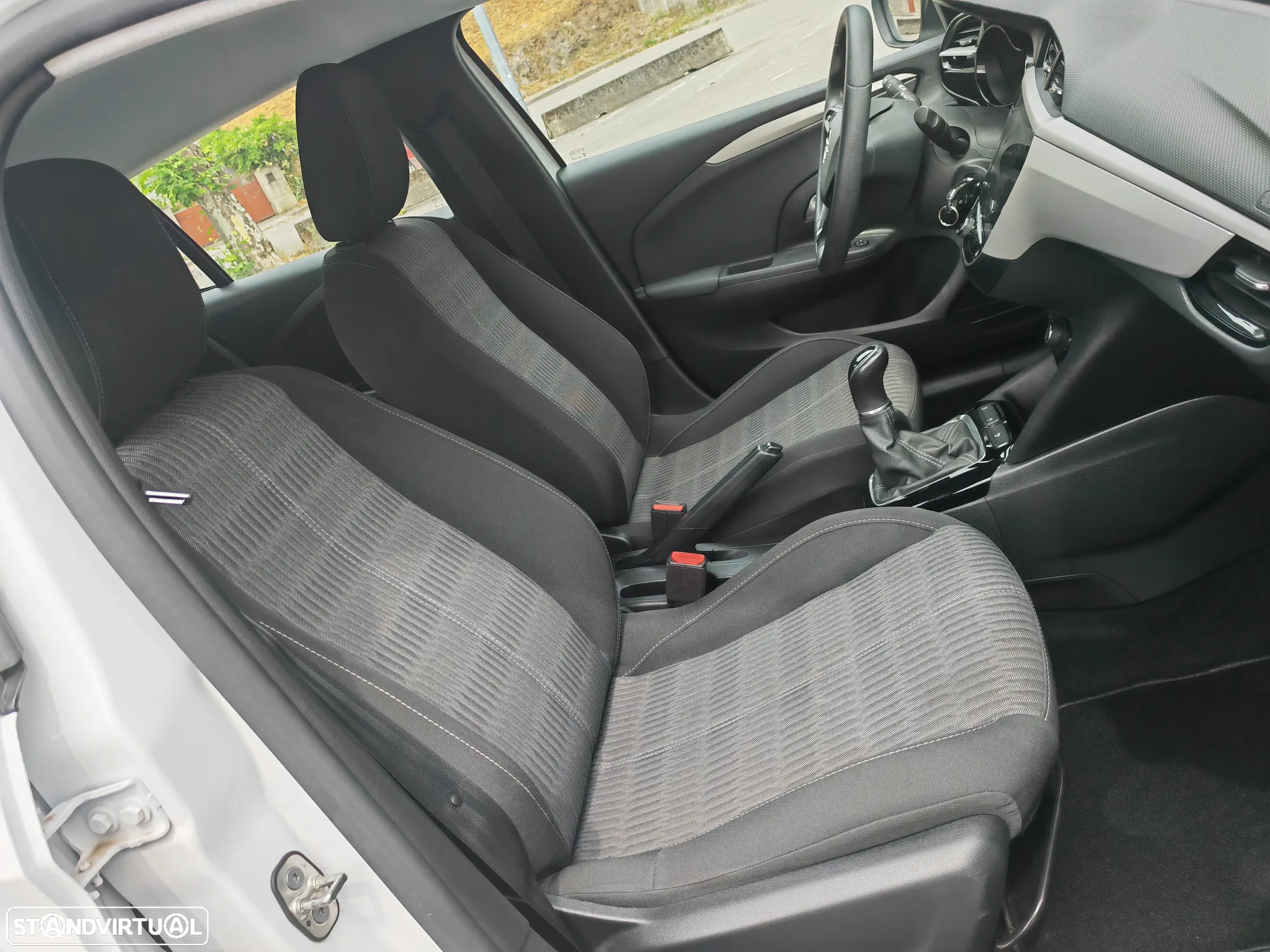 Opel Corsa 1.2 Business Edition - 12