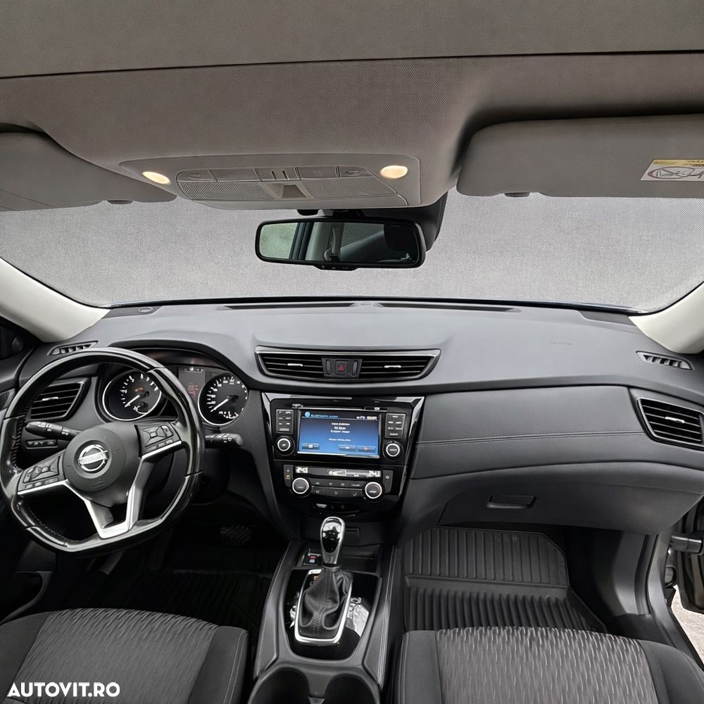 Nissan X-Trail 2.0 dCi ALL-MODE 4x4i Xtronic Tekna - 3