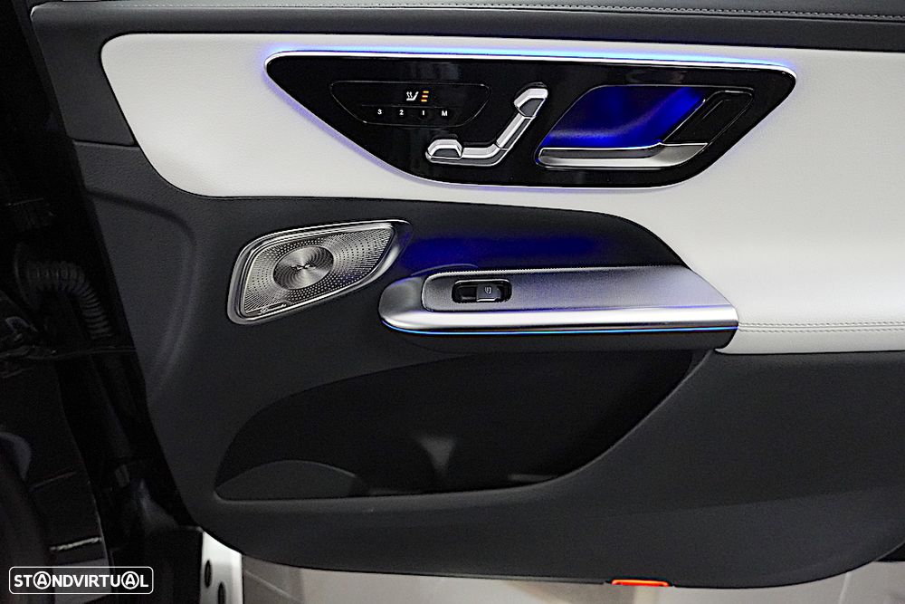 Mercedes-Benz GLC 300 e 4Matic 9G-TRONIC Edition AMG Line - 30