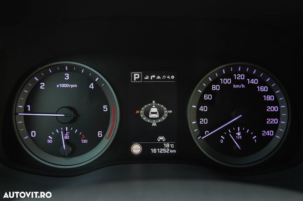 Hyundai Tucson blue 1.7 CRDi 2WD DCT Passion - 13