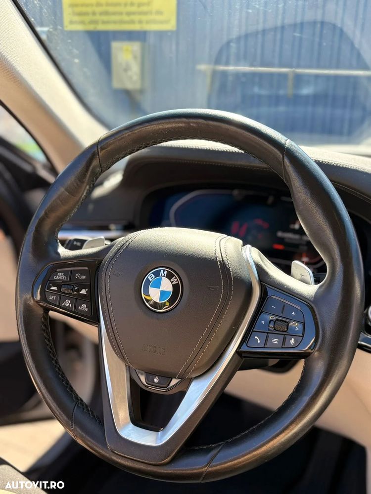 BMW Seria 5 540d xDrive AT MHEV - 21