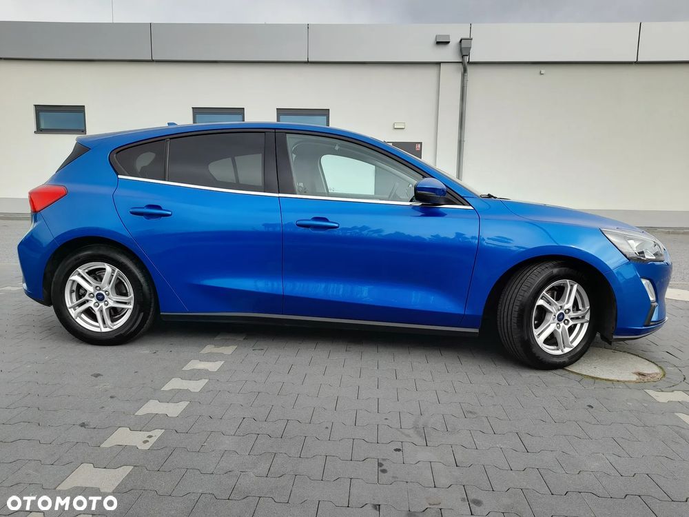 Ford Focus 1.0 EcoBoost Titanium - 4