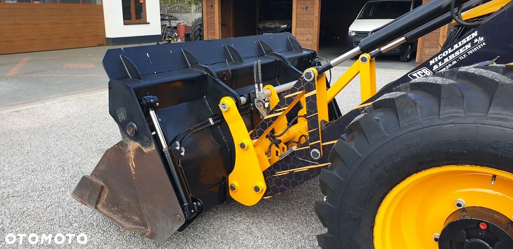 JCB 4CX eco STAN IDEALNY!! TYLKO 4646MTG/ rok 2011 /TORQUELOCK/DŻOJSTIKI/POWERSLIDE - 28
