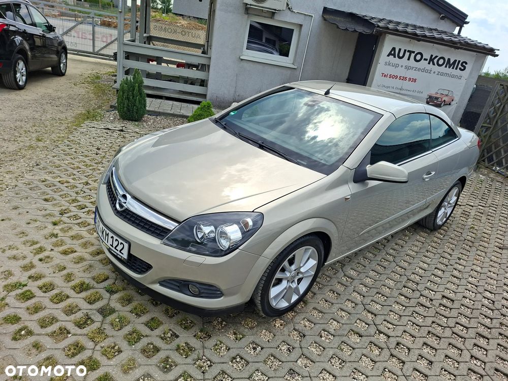 Opel Astra 1.8 Black&White - 1