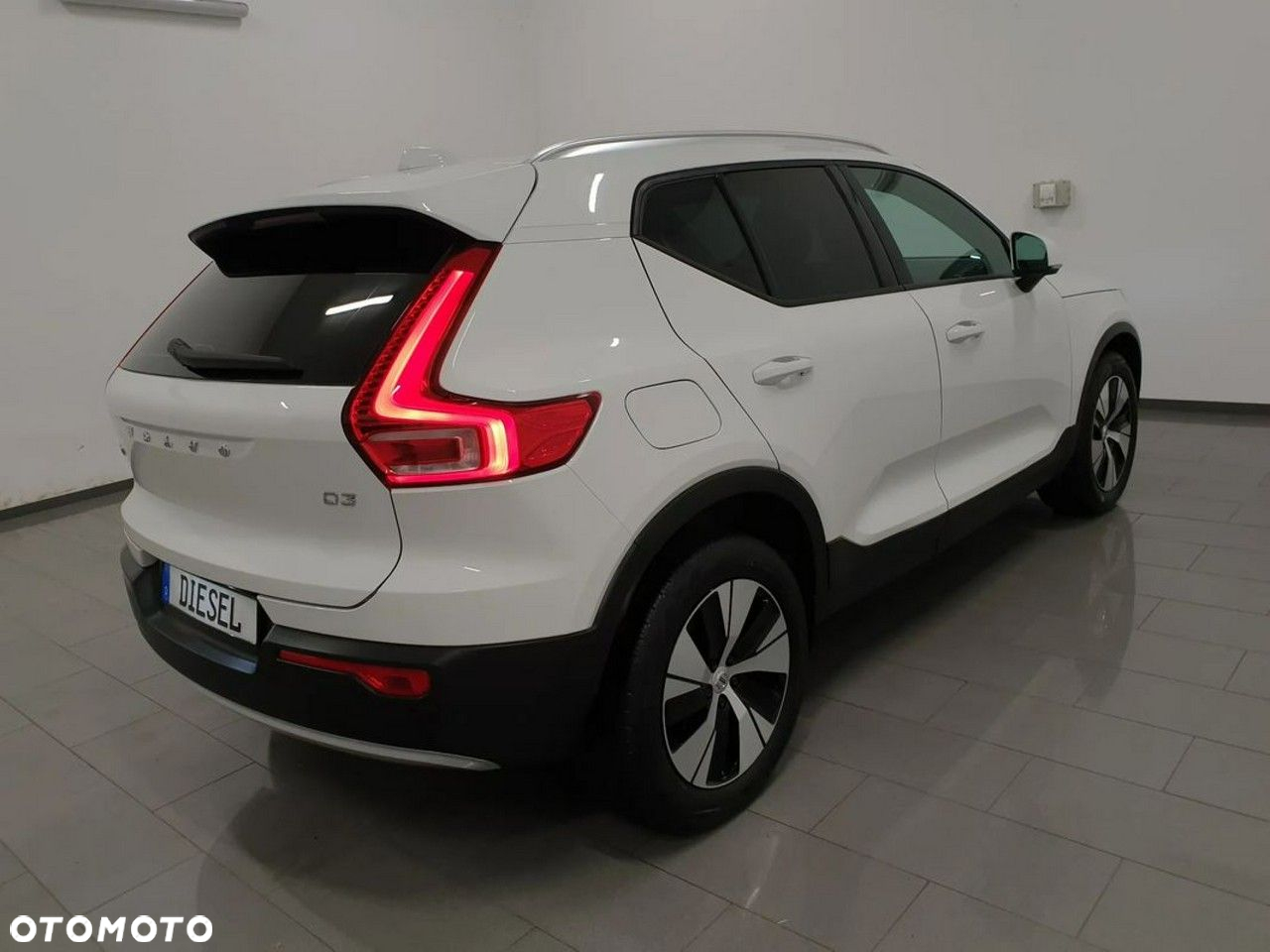 Volvo XC 40 D3 R-Design - 6