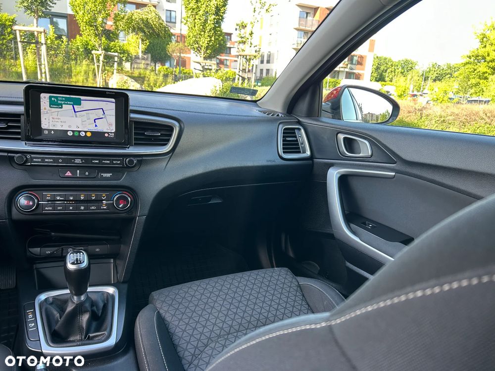 Kia Ceed 1.4 T-GDI M - 18