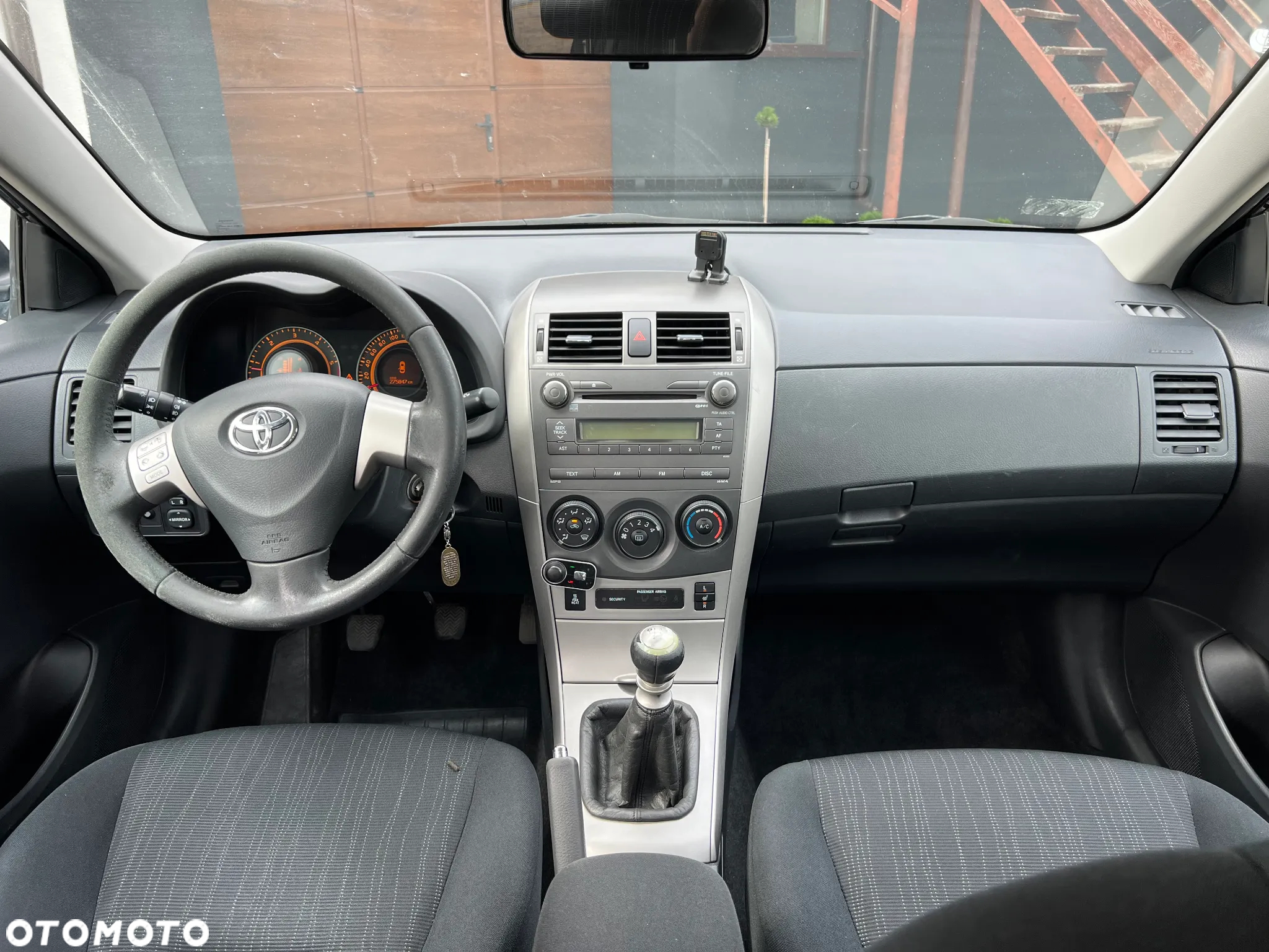Toyota Corolla - 9
