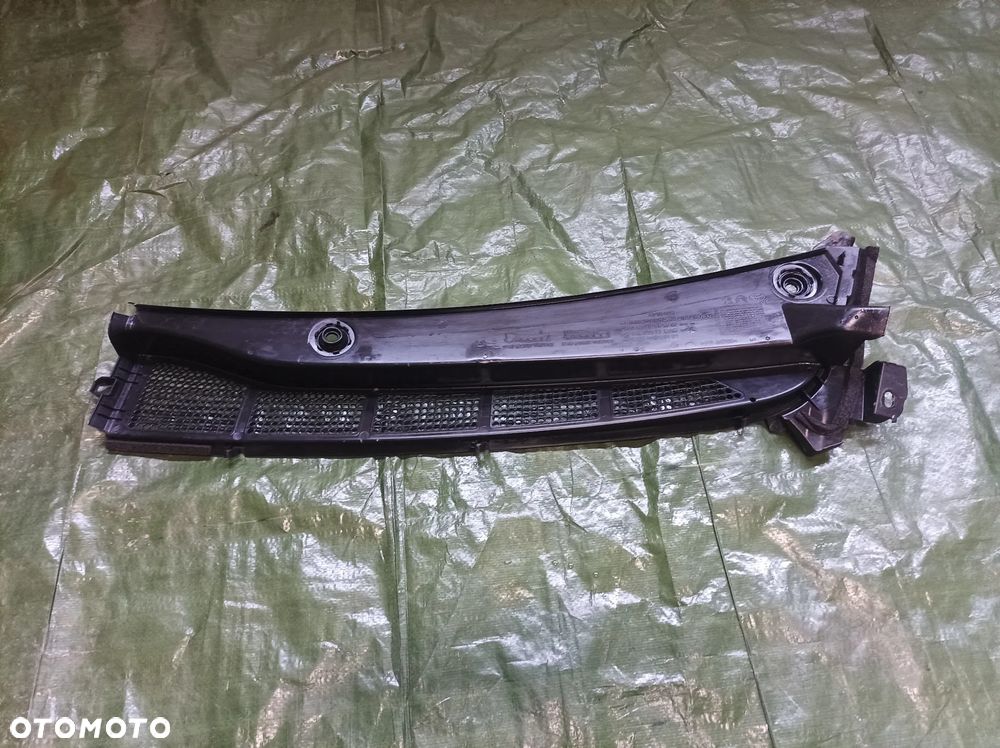 Peugeot Traveller Jumpy III Expert III Proace Vivaro III podszybie prawe 9806194777 - 2