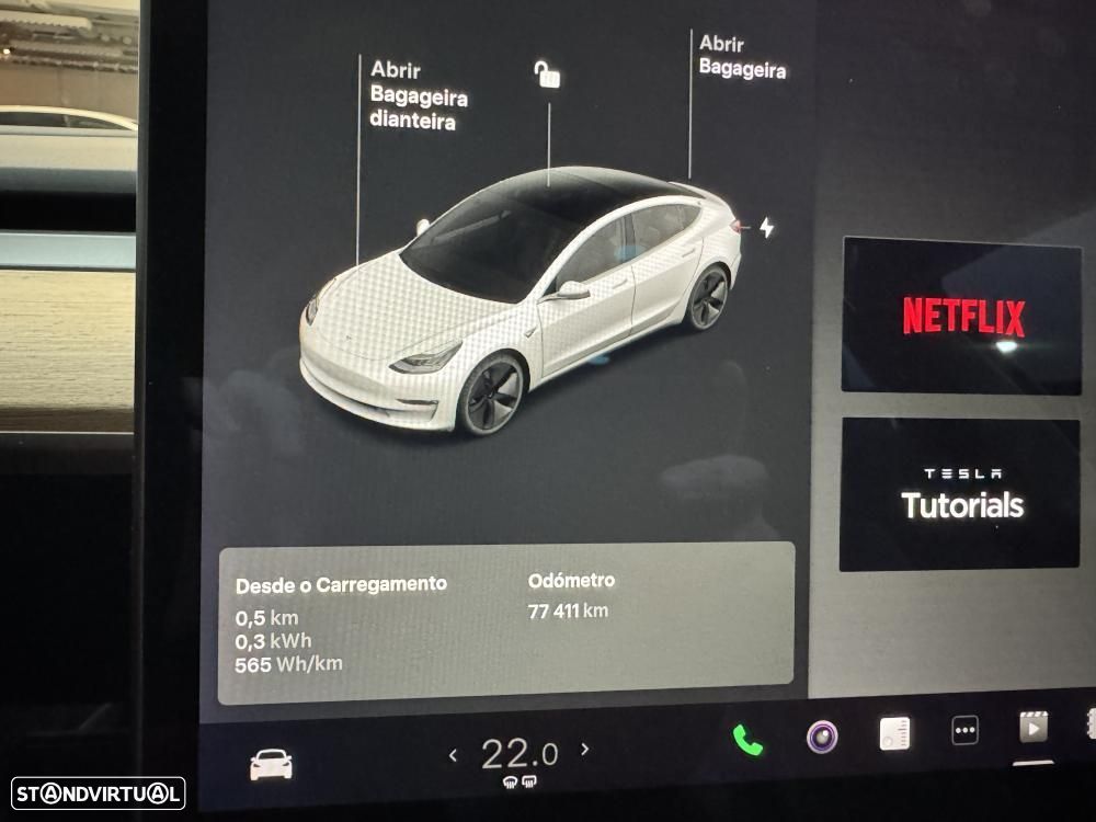 Tesla Model 3 - 30