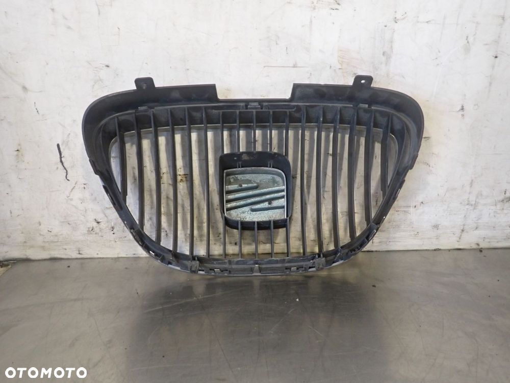 GRILL ATRAPA SEAT LEON II 2.0 - 6
