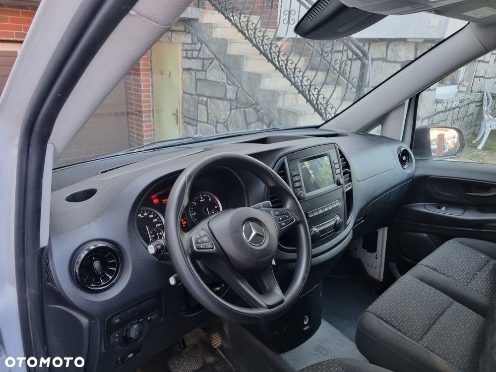 Mercedes-Benz Vito - 12