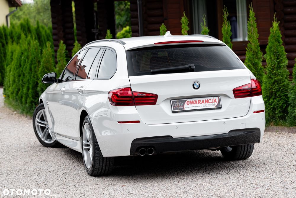 BMW Seria 5 520d Touring M Sport Edition - 9