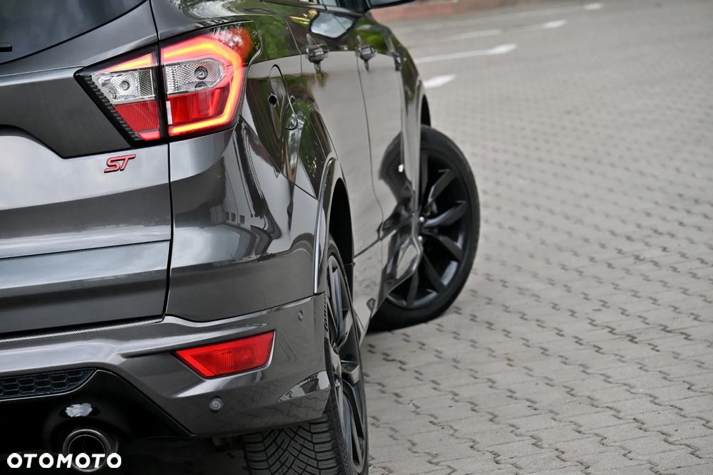 Ford Kuga 2.0 TDCi AWD ST-Line - 17