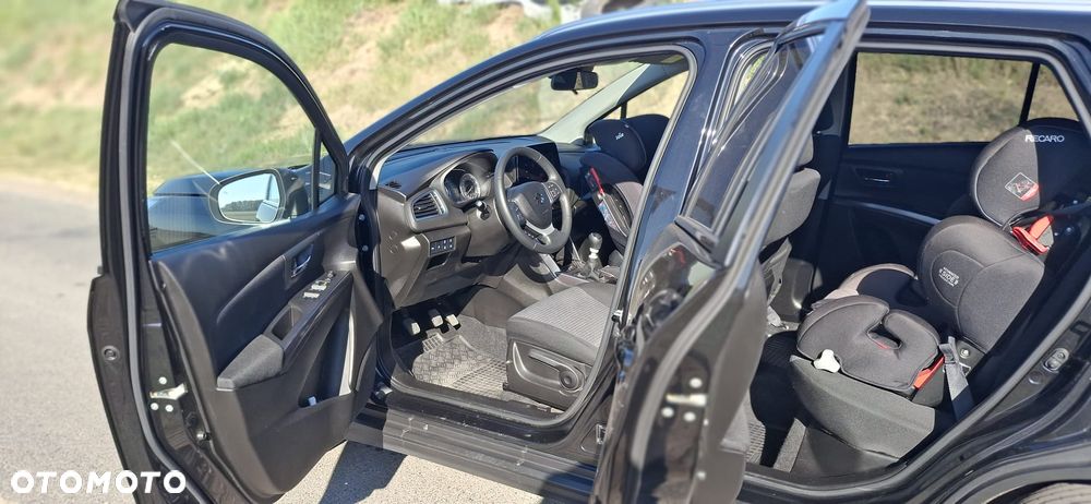 Suzuki SX4 S-Cross - 11