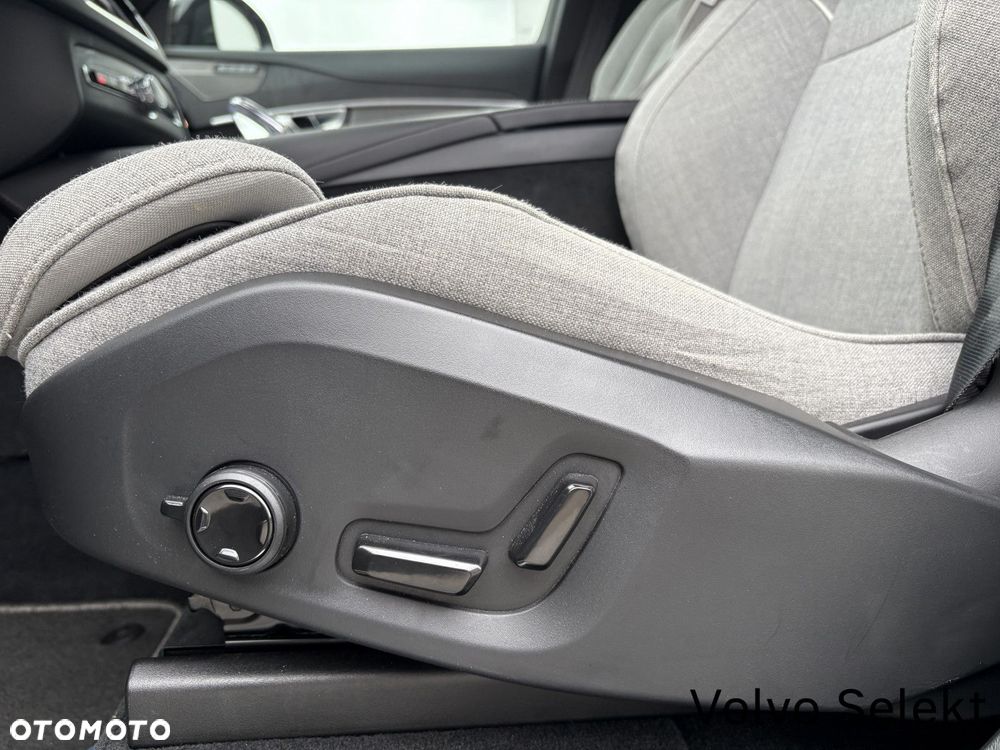 Volvo XC 90 - 10