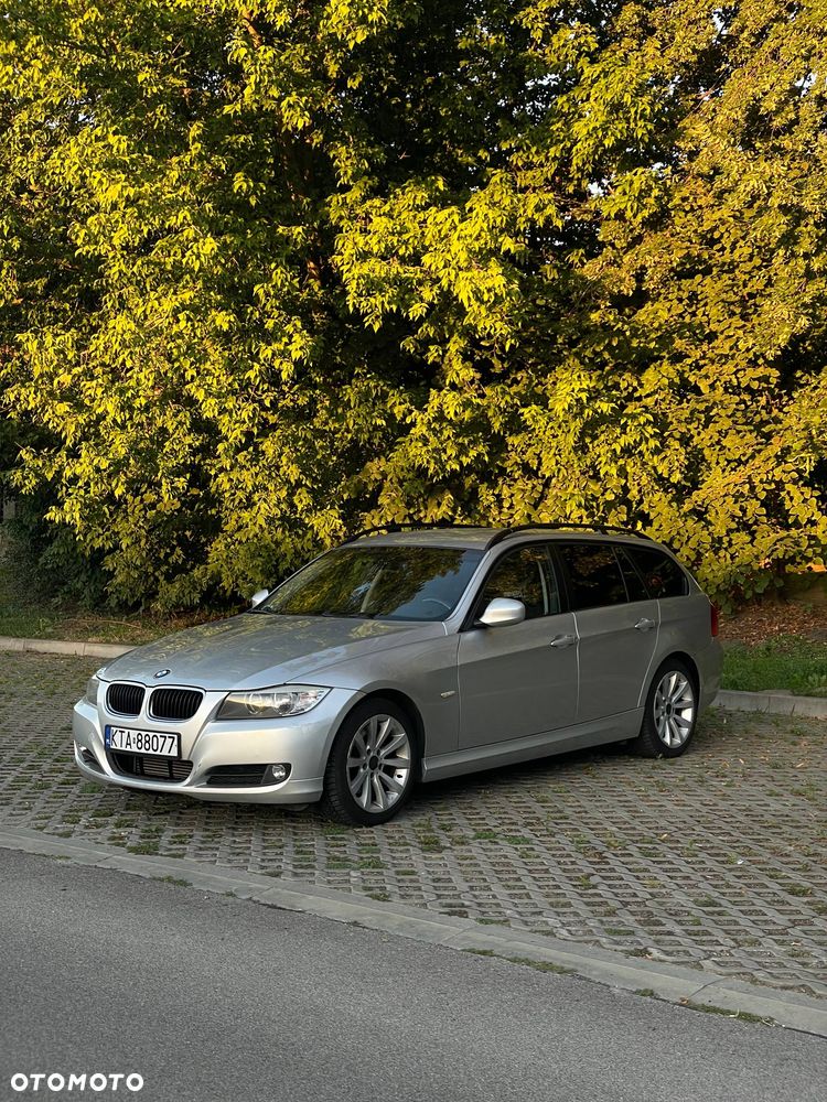 BMW Seria 3 318d - 10