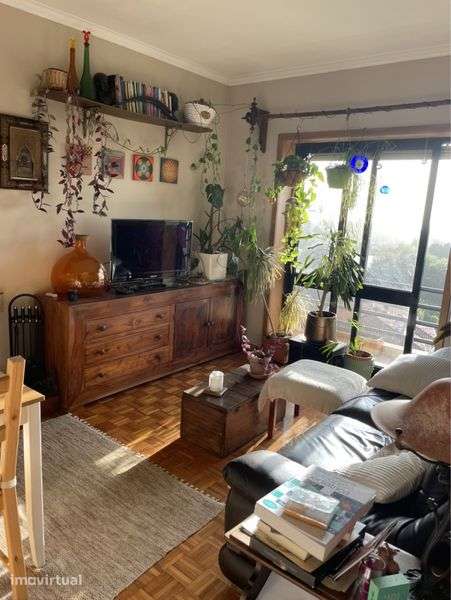 Apartamento T2 com vista mar e a 1km da praia - Grande imagem: 3/12